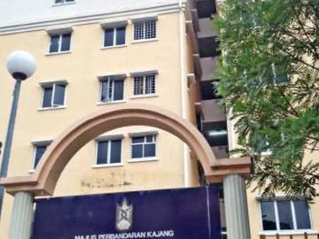 Apartment for sale in Kajang, Langat