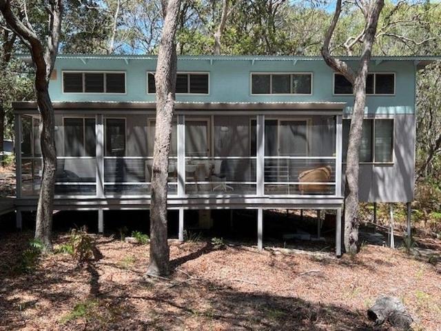 House for sale in South Stradbroke, Queensland