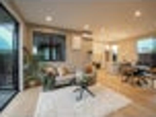 Townhouse for sale in Balmoral
