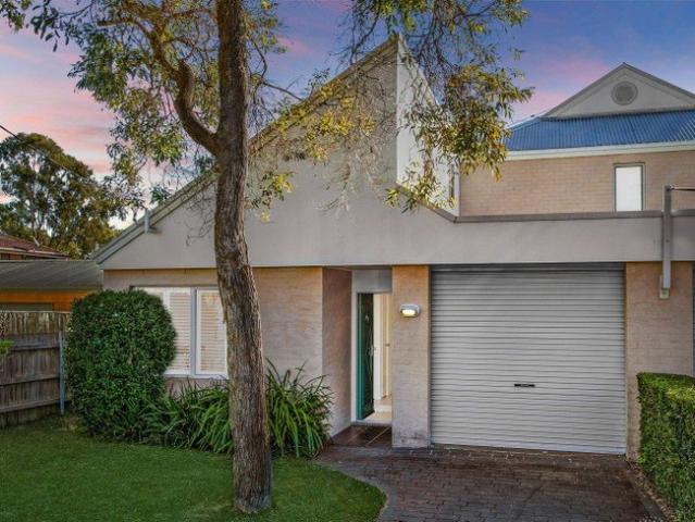 Duplex for sale in Summerland Point, New South Wales