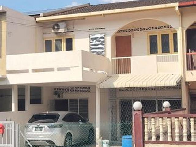 Terraced House for sale in Bandaraya Klang, Klang