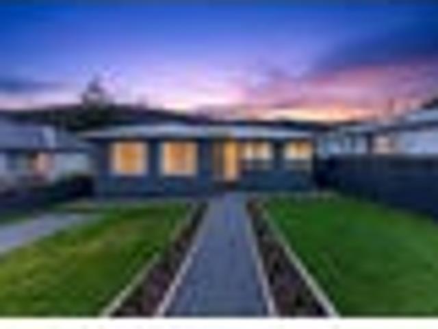 House for sale in Days Bay, Wellington