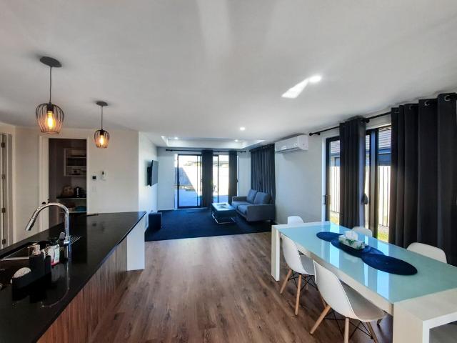 House for rent in Chaslands, Canterbury