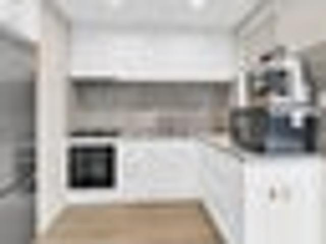 House for sale in Chaslands, Canterbury