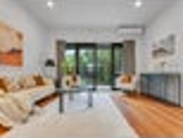 Townhouse for sale in Grey Lynn, Oroua County
