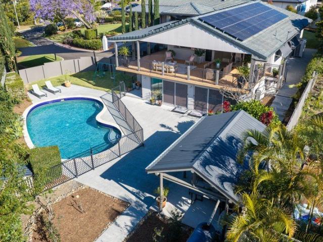 House for sale in Ashmore, Gold Coast City