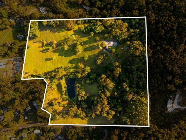 Cottage for sale in Kings Creek, Queensland