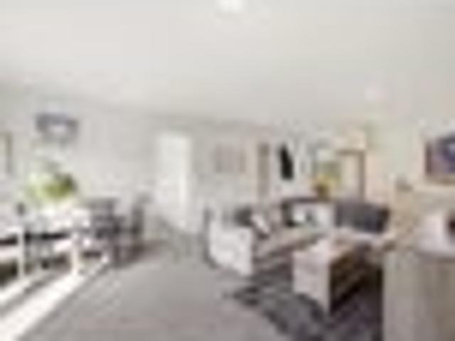 Townhouse for sale in Heathcote, Canterbury