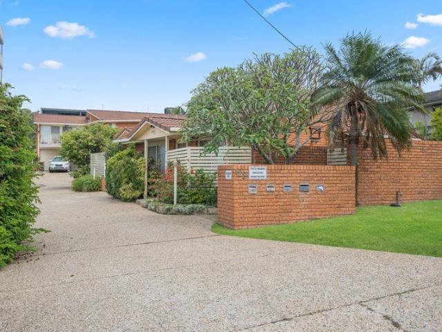 Villa for sale in Port Macquarie, Port Macquarie-Hastings Council