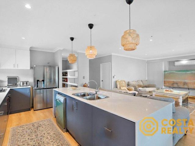 House for sale in Hammond Park, Western Australia
