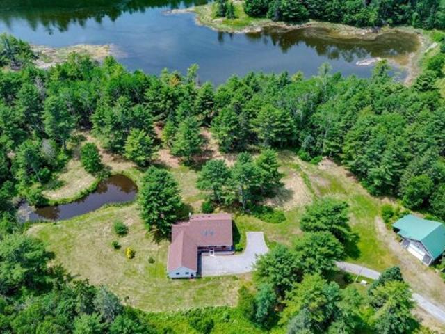House for sale in Pembroke, Washington County