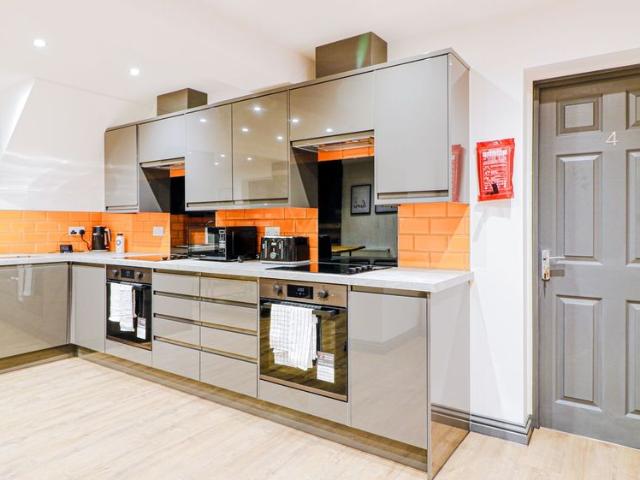 Room for rent in Berrick Salome, Oxfordshire