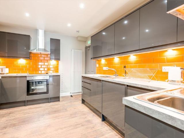 Room for rent in Evershot, Oxfordshire