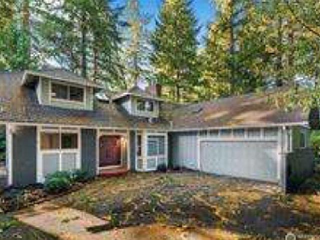 House for sale in University Place, Washington