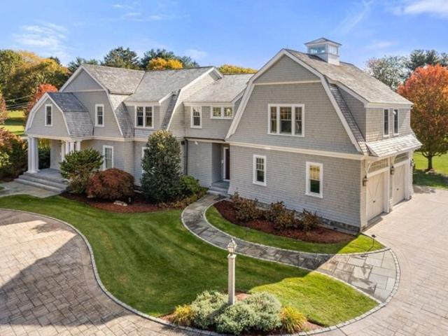House for sale in Charles River Village, Needham