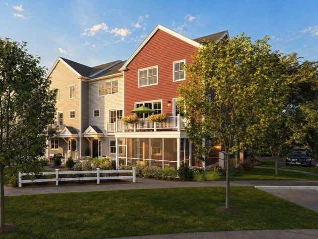 Condo for sale in Bristol, Massachusetts