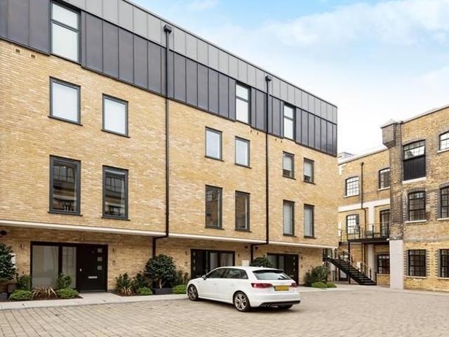 House for rent in Hammersmith, Greater London