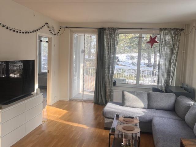 Lägenhet hyra i Nacka, Älta