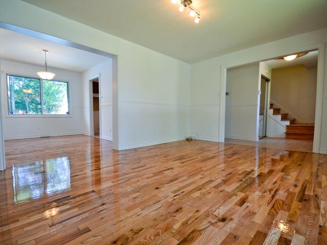 House for rent in Dollard-des-ormeaux, Quebec