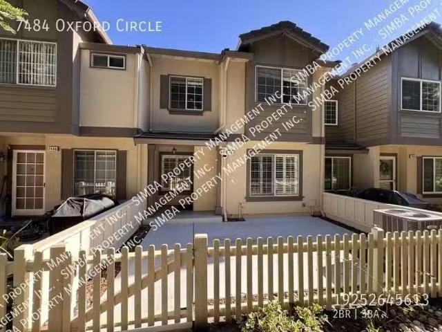 Condo for rent in Hayward