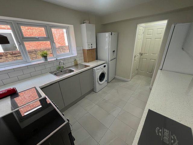 Studio for rent in Southampton, Queensland