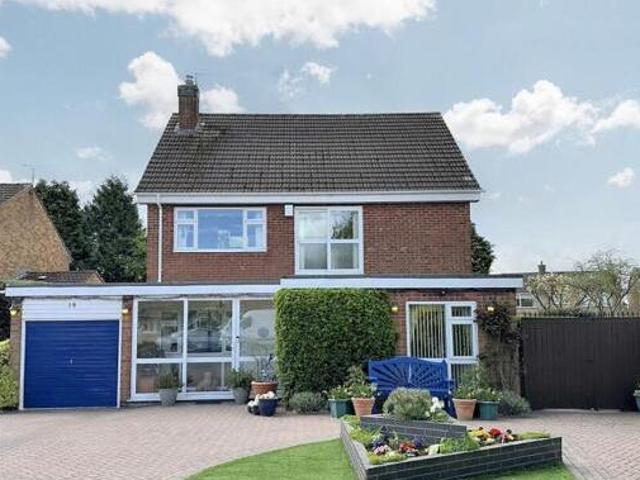 House for sale in Camp Hill, Warwickshire