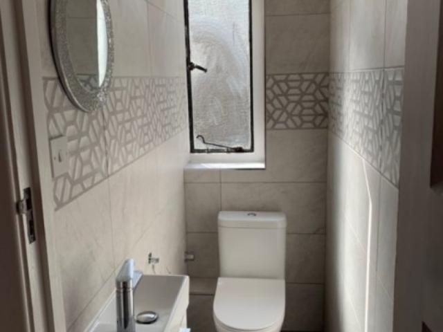 Apartment for rent in London Borough of Ealing, Park Royal
