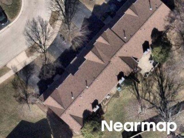 House for sale in Mchenry, Illinois