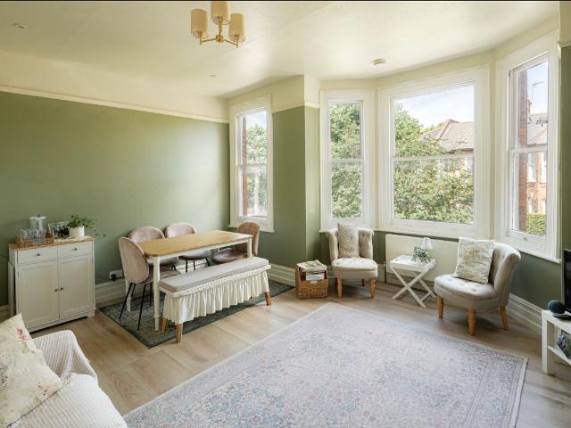 House for rent in North Kensington, Greater London