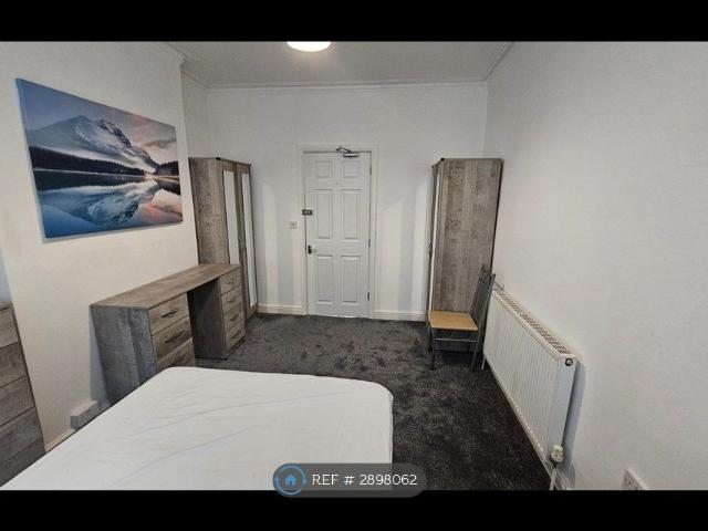 Room for rent in Baswich, Staffordshire