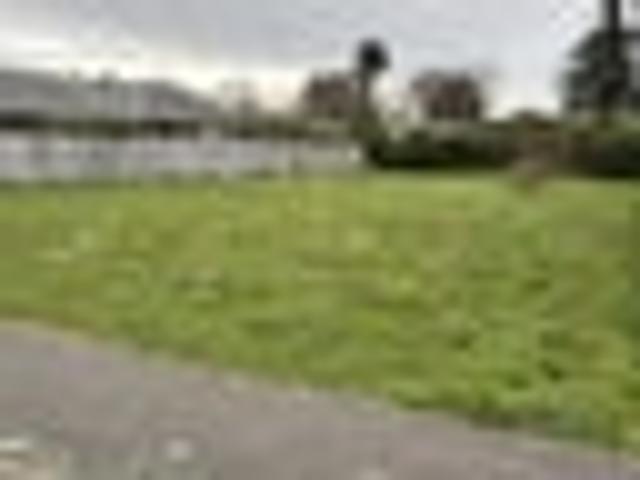 Land for sale in Oxford, Canterbury