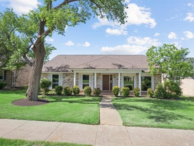 House for sale in Flower Mound
