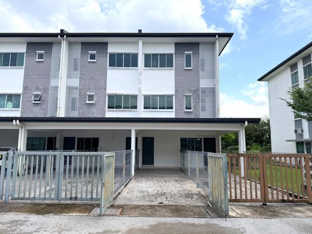 Townhouse for sale in Kuching