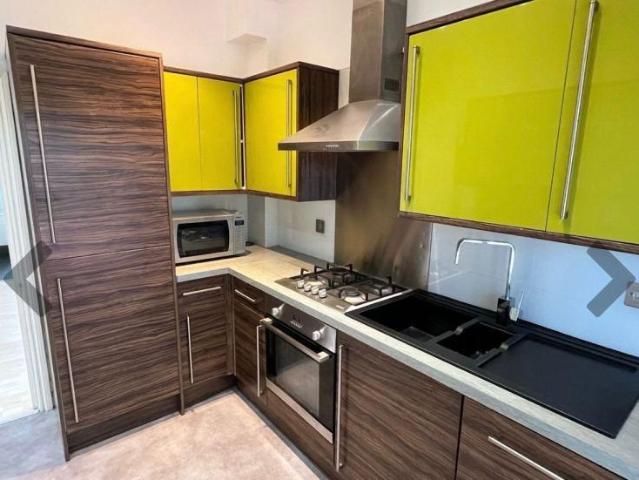 Apartment for rent in London Borough of Hounslow, Strand