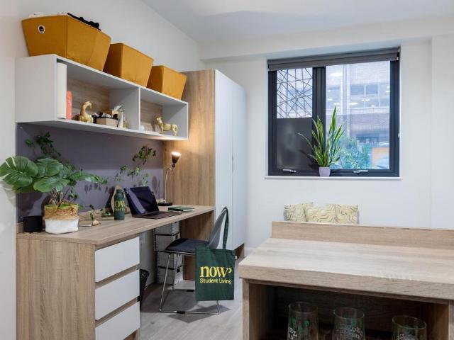 Apartment for rent in Lansdowne, Springbourne
