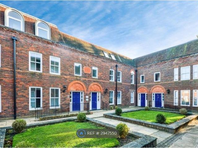Apartment for rent in Southcourt, Aylesbury