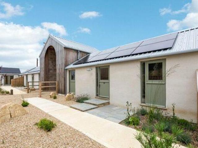 House for sale in Black Bourton, Oxfordshire