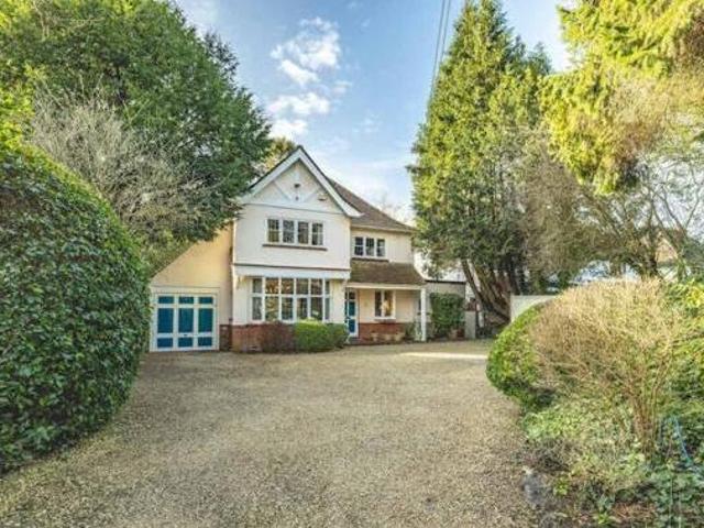 House for sale in Denham, Gerrards Cross and Chalfonts Community Board, Tatling End