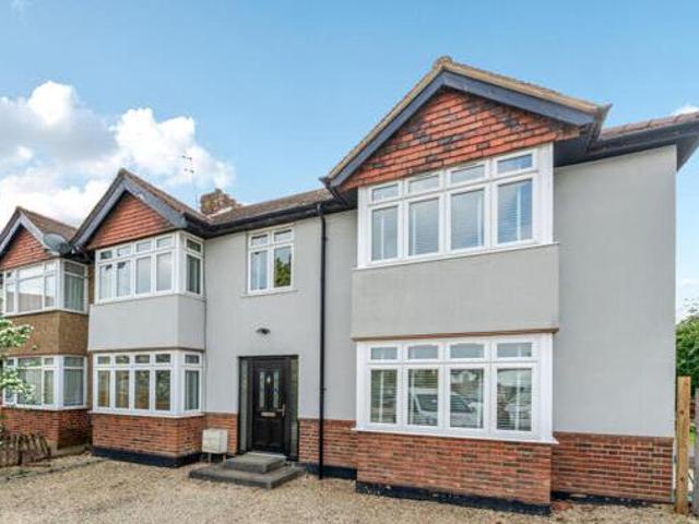 House for sale in Denham, Gerrards Cross and Chalfonts Community Board, Tatling End