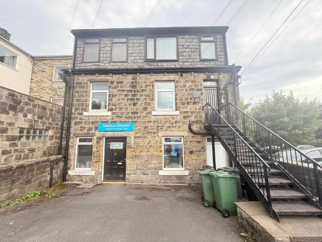 Apartment for rent in Shaw Lane, Guiseley