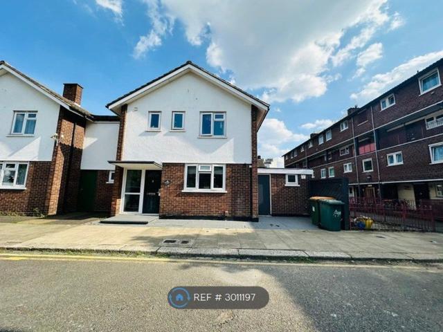 Studio for rent in Stratford Marsh, Greater London