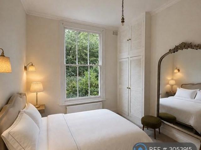 House for rent in London Borough of Ealing, Greater London