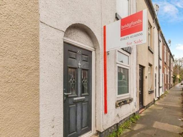 House for sale in Bollinbrook, Macclesfield