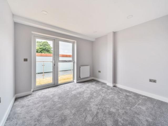 Apartment for rent in High Wycombe Community Board, High Wycombe