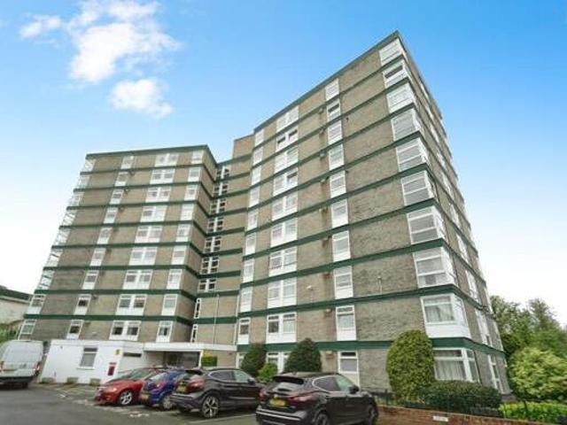 House for sale in Uxbridge, Greater London