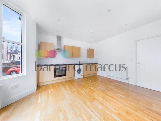 Apartment for rent in Wallington, Greater London