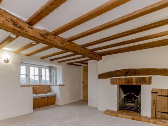 House for rent in Chesterton, Evershot