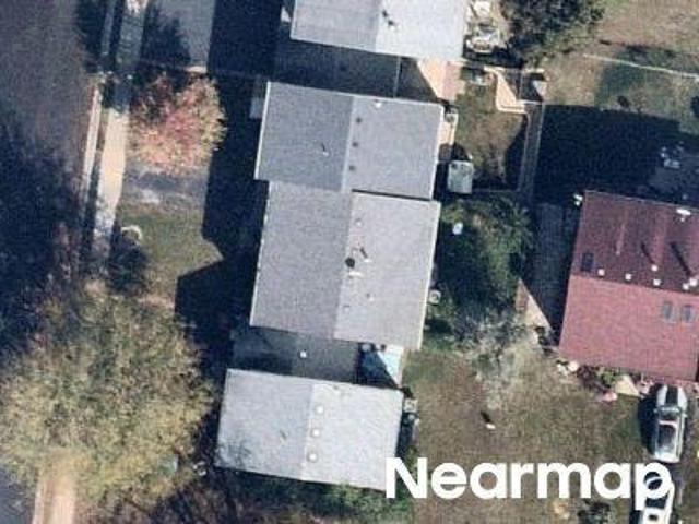 House for sale in Carol Stream, Illinois