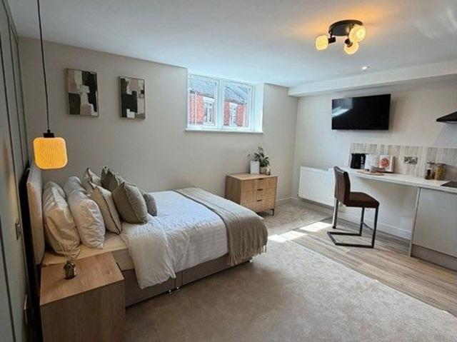 Room for rent in Stoke, Stoke-on-Trent