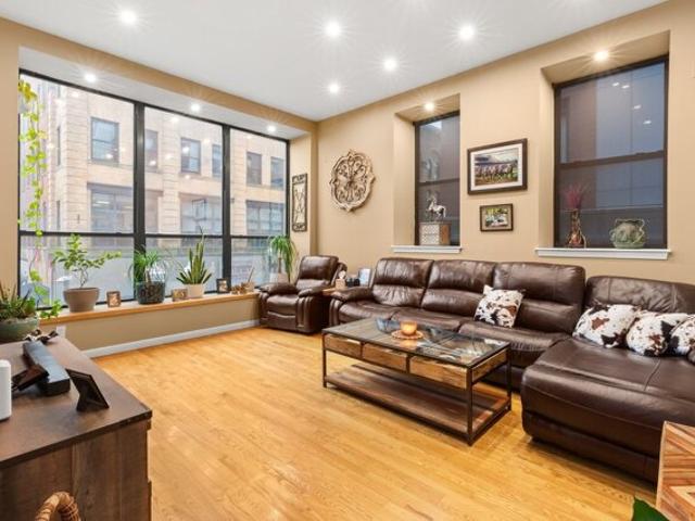 Condo for sale in Central Square Historic District, Lynn